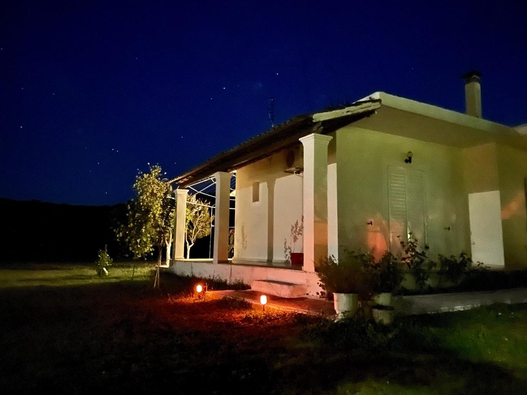 Aspasias Traditional